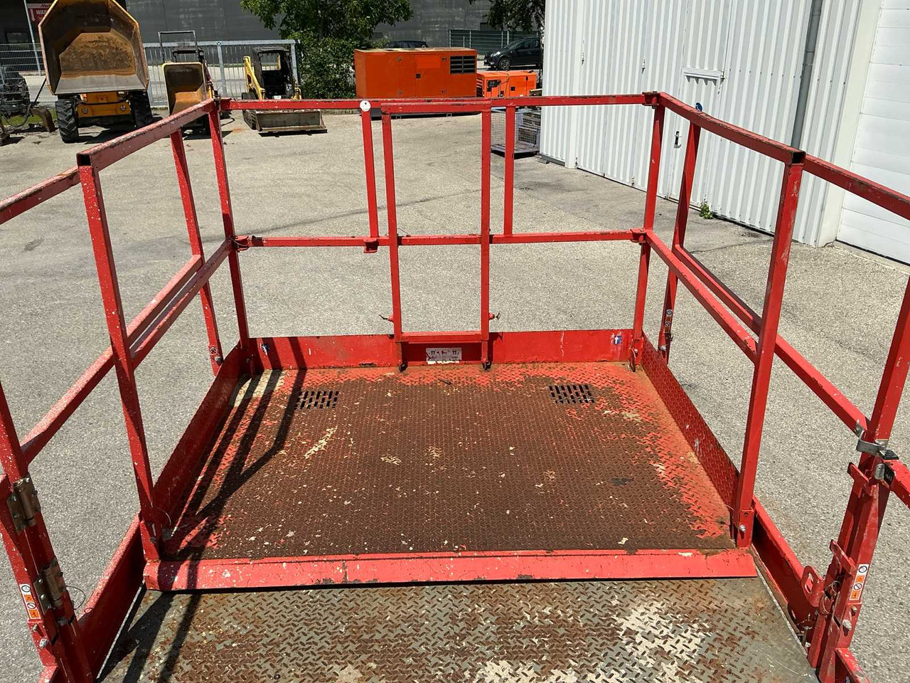 Arbeitsbühne Skyjack SJ8841 RT 4x4: das Bild 30
