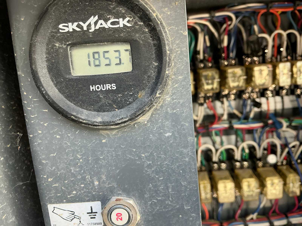 Arbeitsbühne Skyjack SJ8841 RT 4x4: das Bild 20