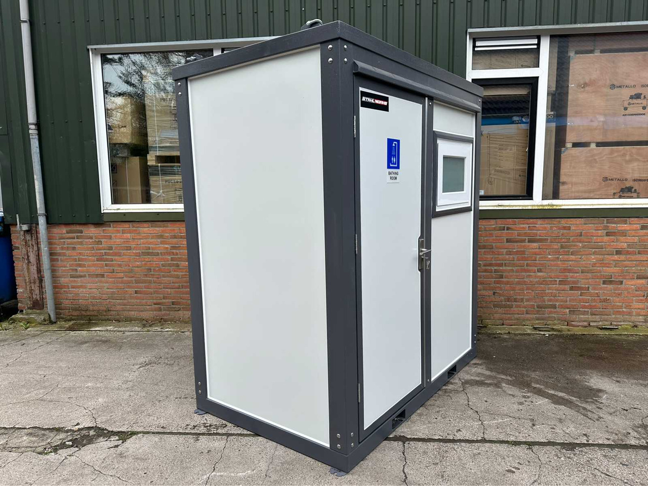 Stahlworks Deluxe - Wohncontainer: das Bild 3 Stahlworks Deluxe - Wohncontainer: das Bild 3