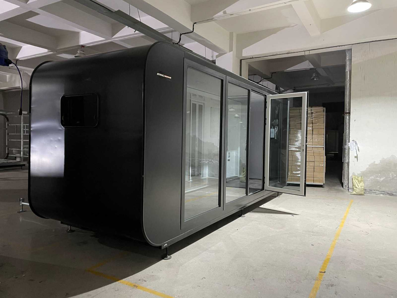 Stahlworks Eco 6000 - Wohncontainer: das Bild 2 Stahlworks Eco 6000 - Wohncontainer: das Bild 2