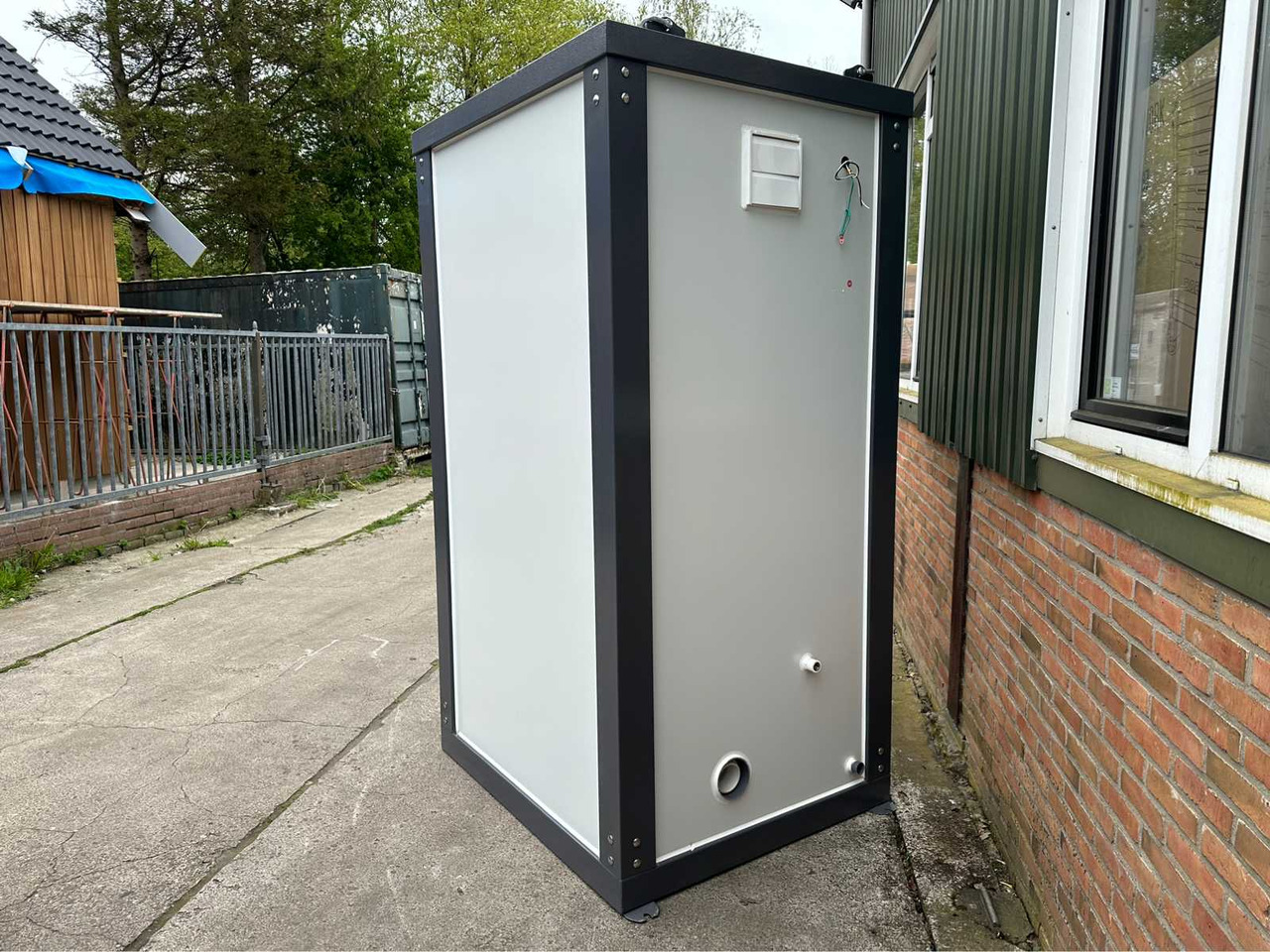 Stahlworks Single - Wohncontainer: das Bild 5 Stahlworks Single - Wohncontainer: das Bild 5