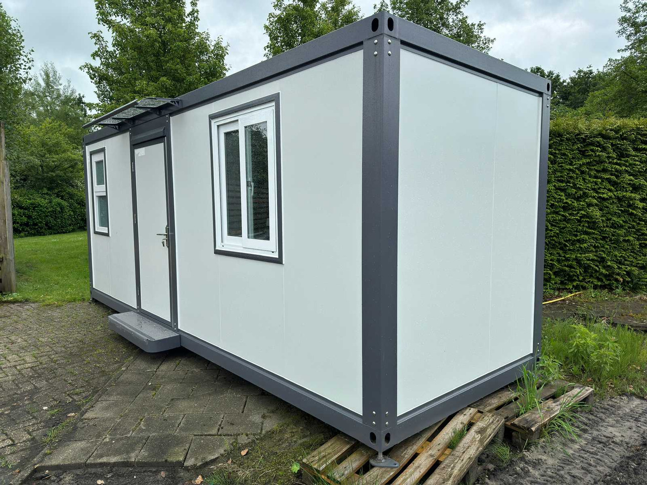 Stahlworks Type D - Wohncontainer: das Bild 3 Stahlworks Type D - Wohncontainer: das Bild 3