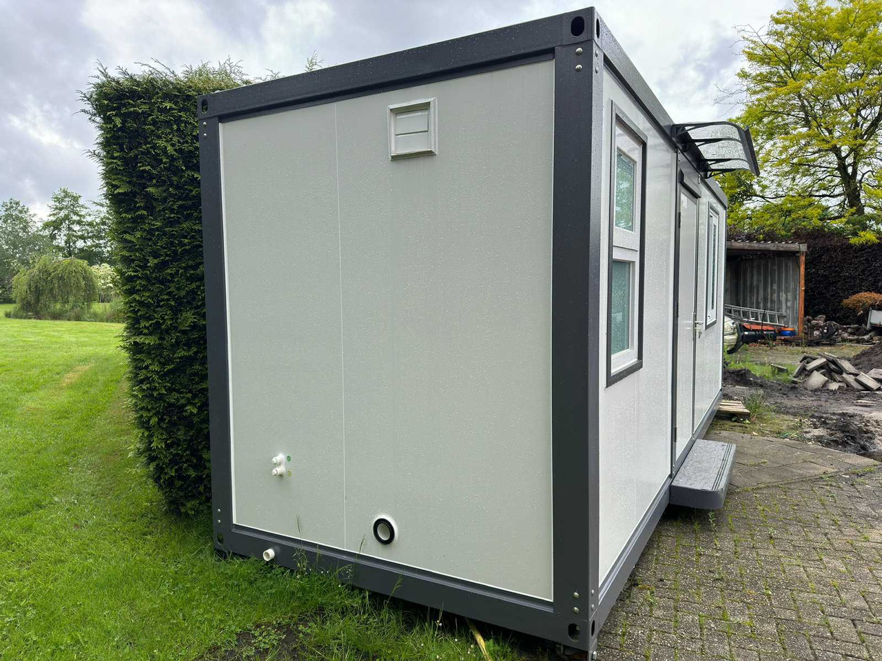 Stahlworks Type D - Wohncontainer: das Bild 4 Stahlworks Type D - Wohncontainer: das Bild 4