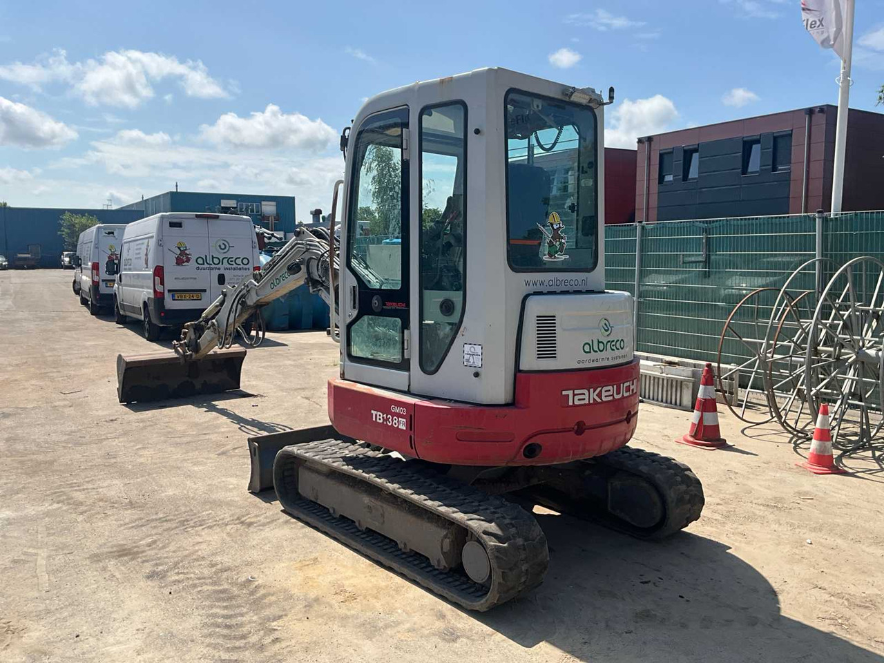 Takeuchi TB138FR - Minibagger: das Bild 4 Takeuchi TB138FR - Minibagger: das Bild 4