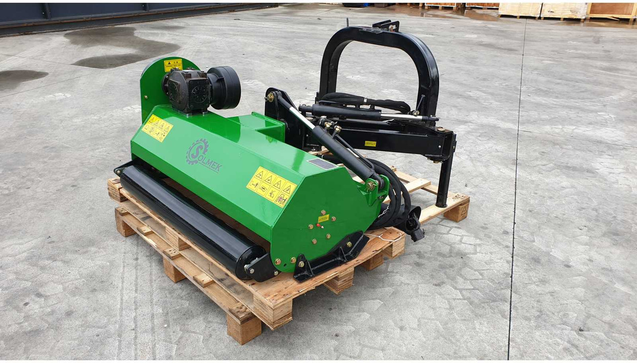 Tractor flail mower - Rasenmäher: das Bild 1 Tractor flail mower - Rasenmäher: das Bild 1