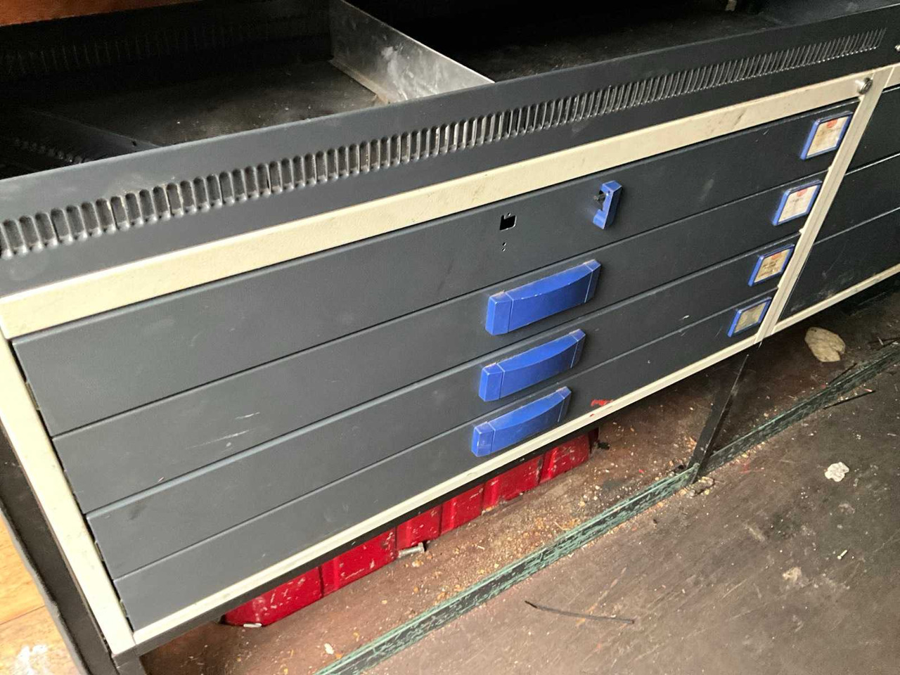 Transporter 1998 VOLKSWAGEN LT 35 TDI COMMERCIAL VEHICLE: das Bild 25