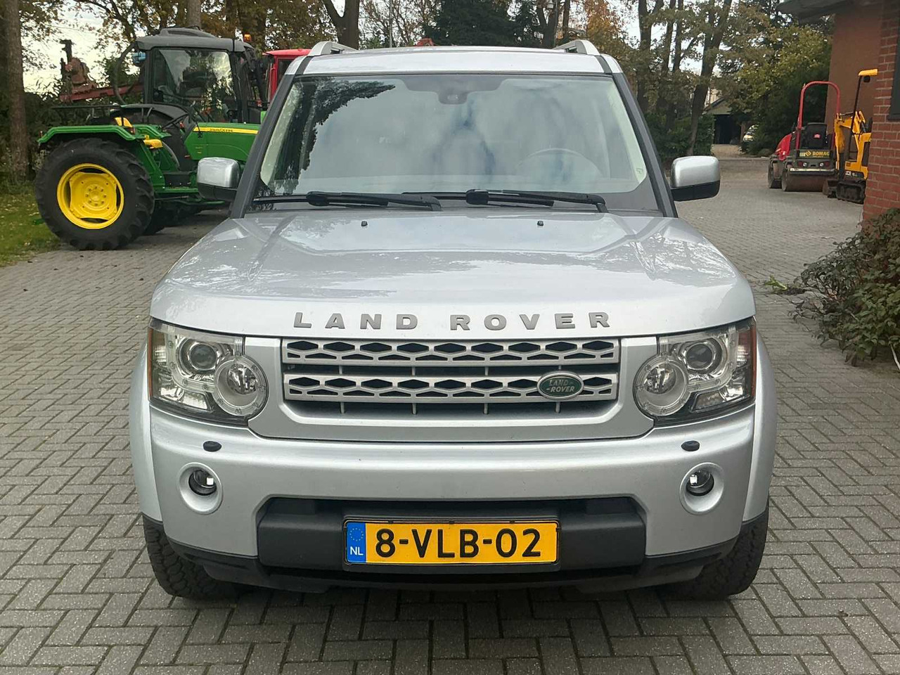 2011 LAND ROVER DISCOVERY 4 8-VLB-02 "GRAY LICENSE PLATE" - Transporter: das Bild 2 2011 LAND ROVER DISCOVERY 4 8-VLB-02 "GRAY LICENSE PLATE" - Transporter: das Bild 2