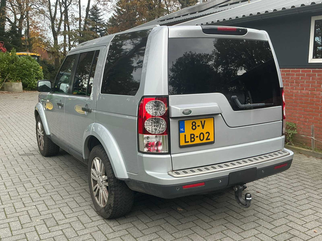 2011 LAND ROVER DISCOVERY 4 8-VLB-02 "GRAY LICENSE PLATE" - Transporter: das Bild 4 2011 LAND ROVER DISCOVERY 4 8-VLB-02 "GRAY LICENSE PLATE" - Transporter: das Bild 4