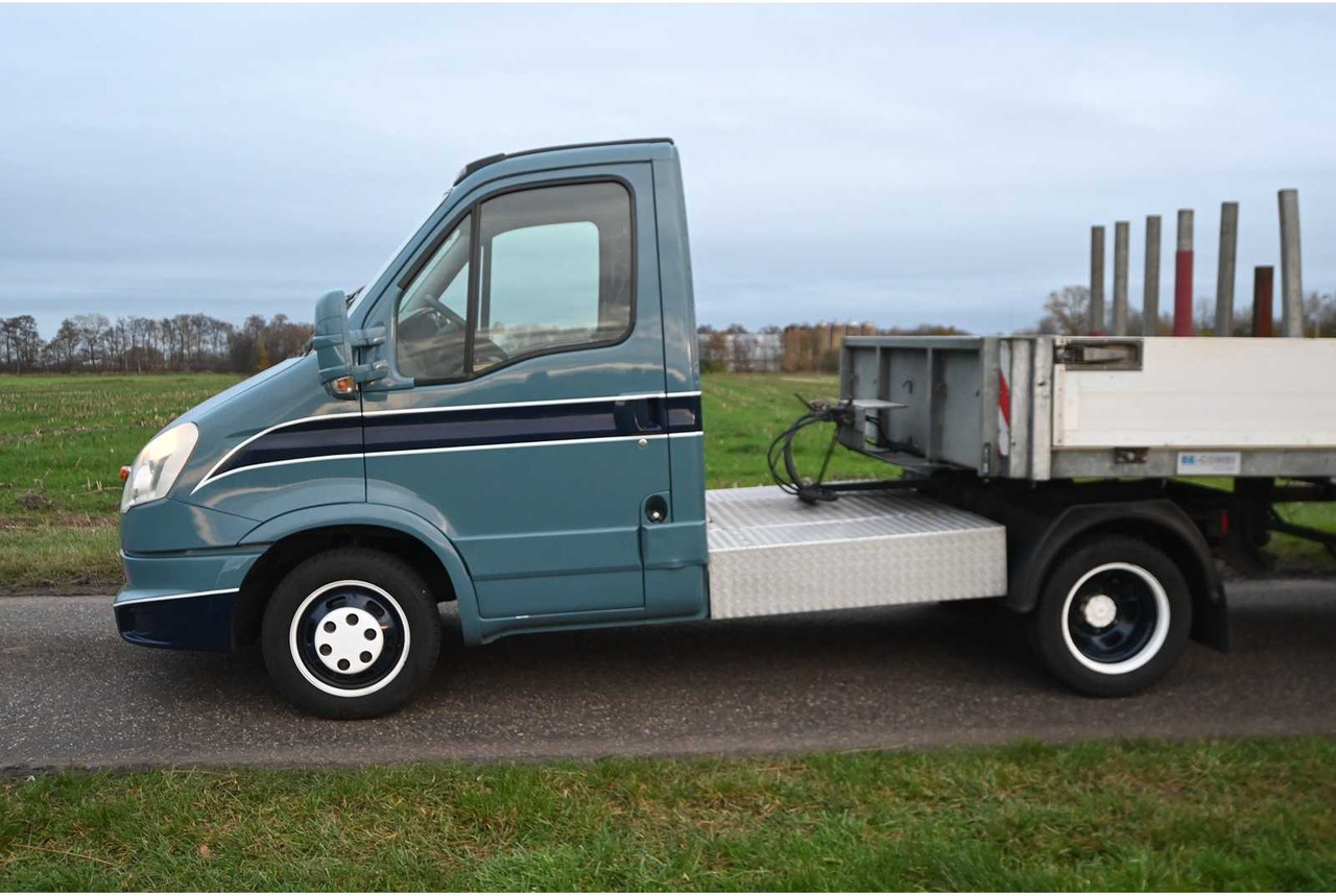 IVECO DAILY 35C17 300 BE-TRACTOR WITH BUNK BU7500 - 10 METER TRAILER - Transporter: das Bild 4 IVECO DAILY 35C17 300 BE-TRACTOR WITH BUNK BU7500 - 10 METER TRAILER - Transporter: das Bild 4