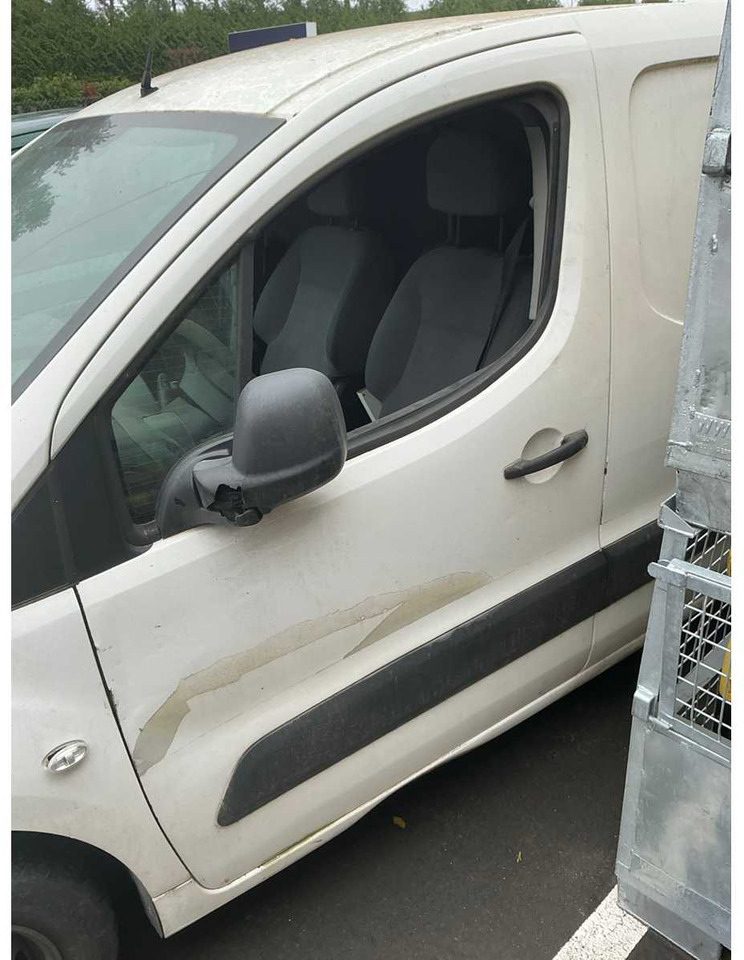 PEUGEOT PARTNER COMMERCIAL VEHICLE - Transporter: das Bild 5 PEUGEOT PARTNER COMMERCIAL VEHICLE - Transporter: das Bild 5