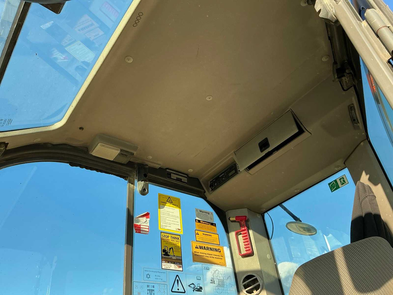 Bagger VOLVO - ECR 88D - MIDI-EXCAVATOR - 2017: das Bild 31 Bagger VOLVO - ECR 88D - MIDI-EXCAVATOR - 2017: das Bild 31