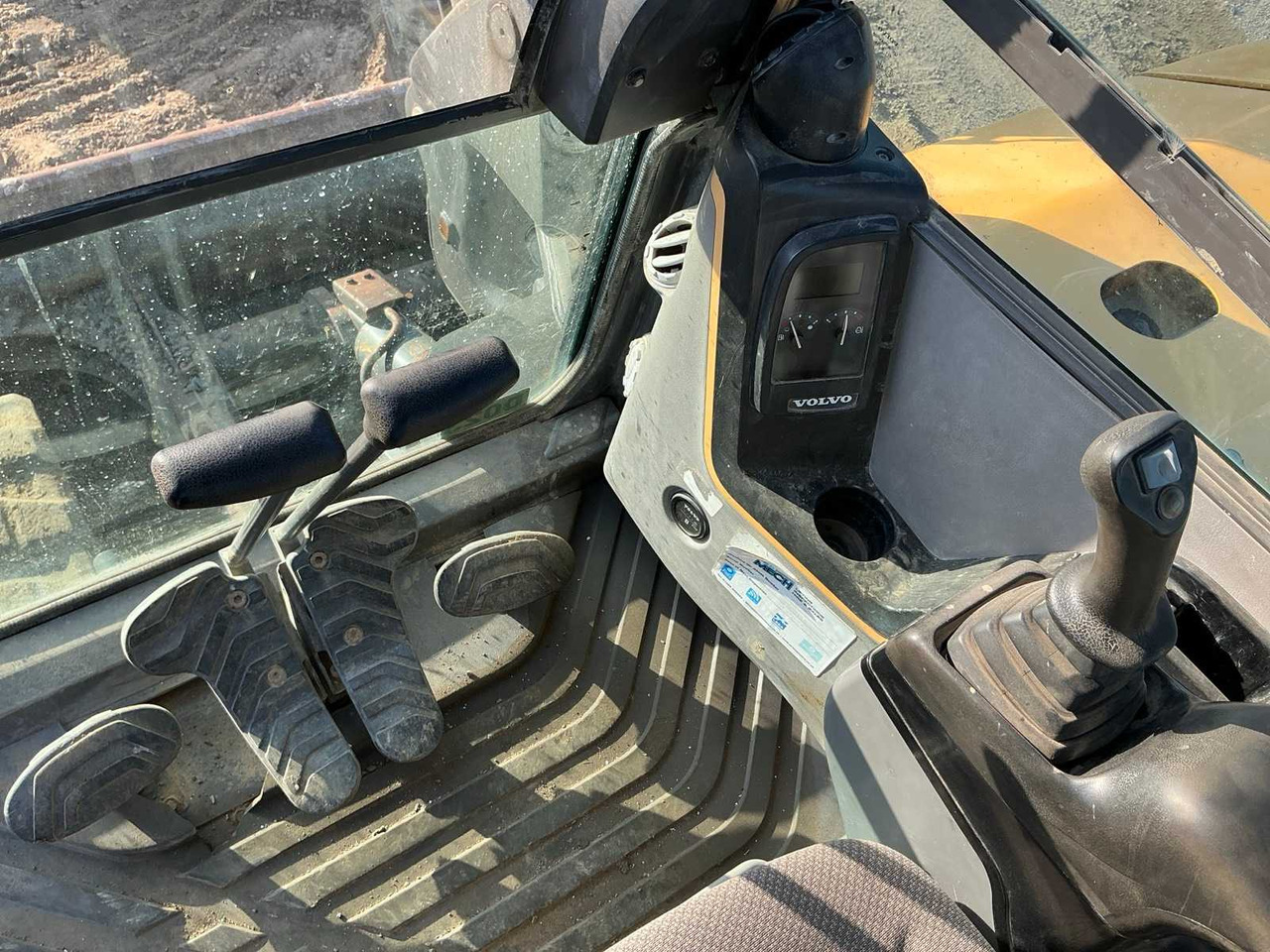 Bagger VOLVO - ECR 88D - MIDI-EXCAVATOR - 2017: das Bild 35 Bagger VOLVO - ECR 88D - MIDI-EXCAVATOR - 2017: das Bild 35