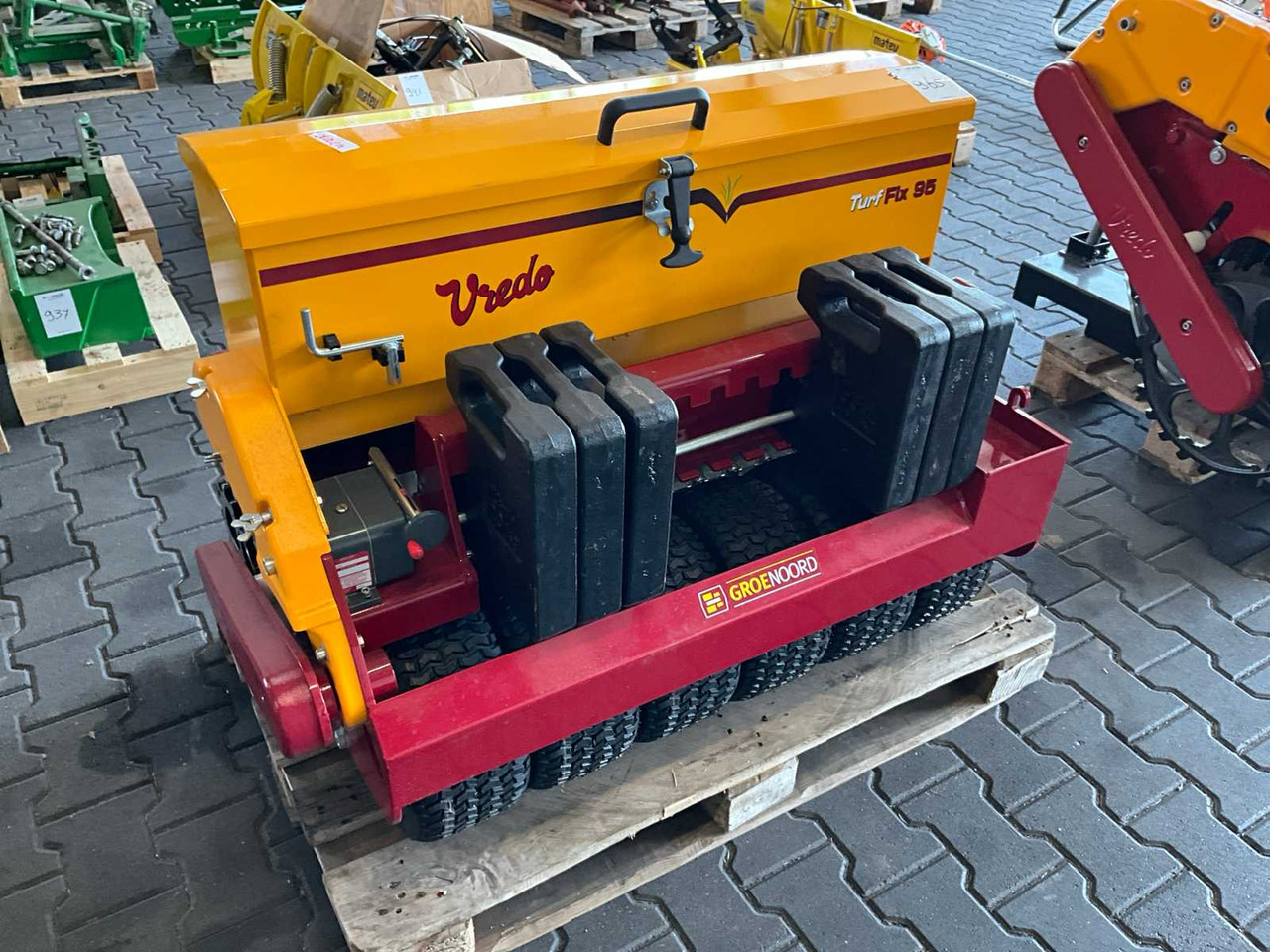 Vredo Turf Fix 95 - Sätechnik: das Bild 4 Vredo Turf Fix 95 - Sätechnik: das Bild 4