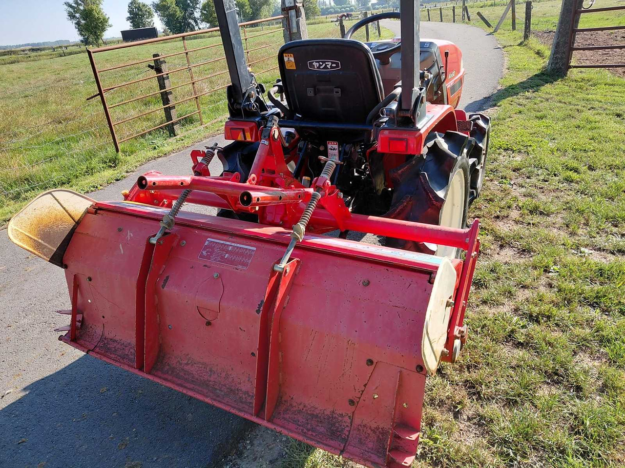 Yanmar KE50 - Kleintraktor: das Bild 4 Yanmar KE50 - Kleintraktor: das Bild 4