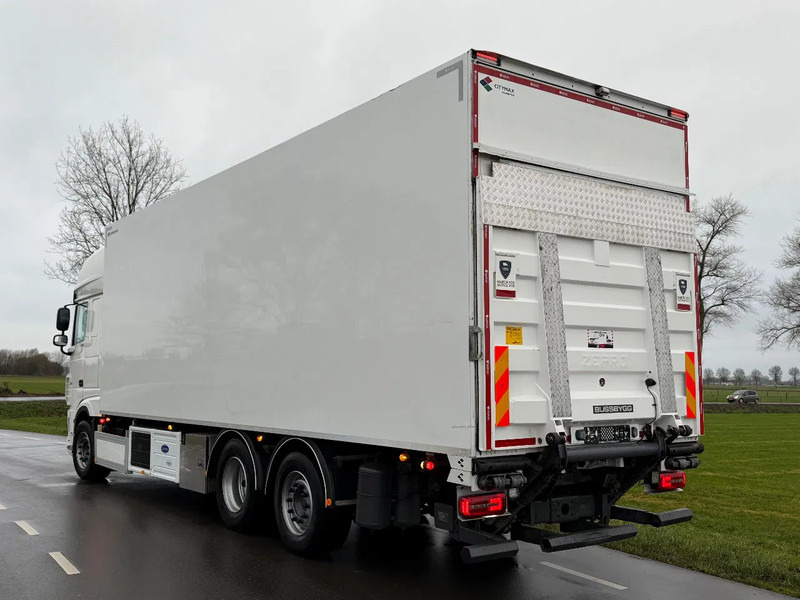 DAF XF 530 XF480. 26. EURO6. - Koffer LKW: das Bild 4 DAF XF 530 XF480. 26. EURO6. - Koffer LKW: das Bild 4