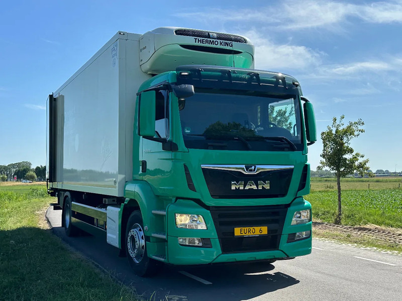 MAN TGS TGS 18.330 EURO6.2020 730x248x245 Als in NIEUWSTAAT! - Kühlkoffer LKW: das Bild 2 MAN TGS TGS 18.330 EURO6.2020 730x248x245 Als in NIEUWSTAAT! - Kühlkoffer LKW: das Bild 2