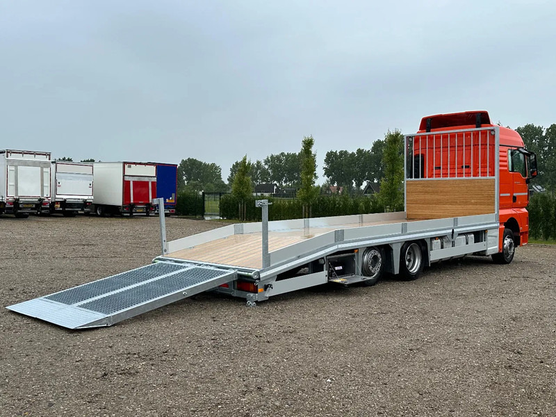 MAN TGX TGX 24.440 - Fahrgestell LKW: das Bild 4 MAN TGX TGX 24.440 - Fahrgestell LKW: das Bild 4