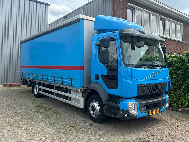 Volvo FL FL 250.14 EURO6. 2017. 2500kg laadklep. - Plane LKW: das Bild 2 Volvo FL FL 250.14 EURO6. 2017. 2500kg laadklep. - Plane LKW: das Bild 2