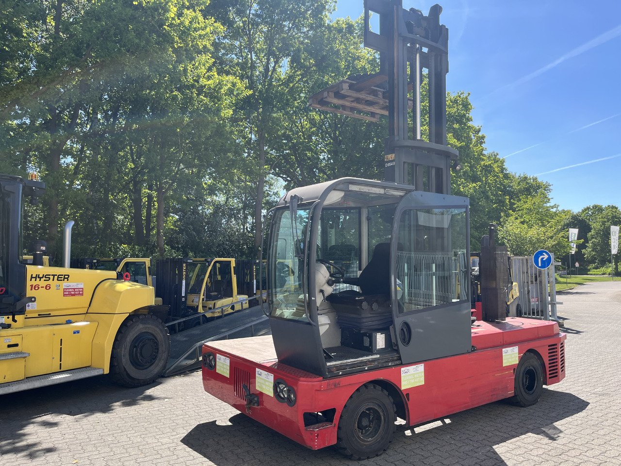 Jumbo Typ J/DQN 50/14/50 - Seitenstapler: das Bild 2 Jumbo Typ J/DQN 50/14/50 - Seitenstapler: das Bild 2