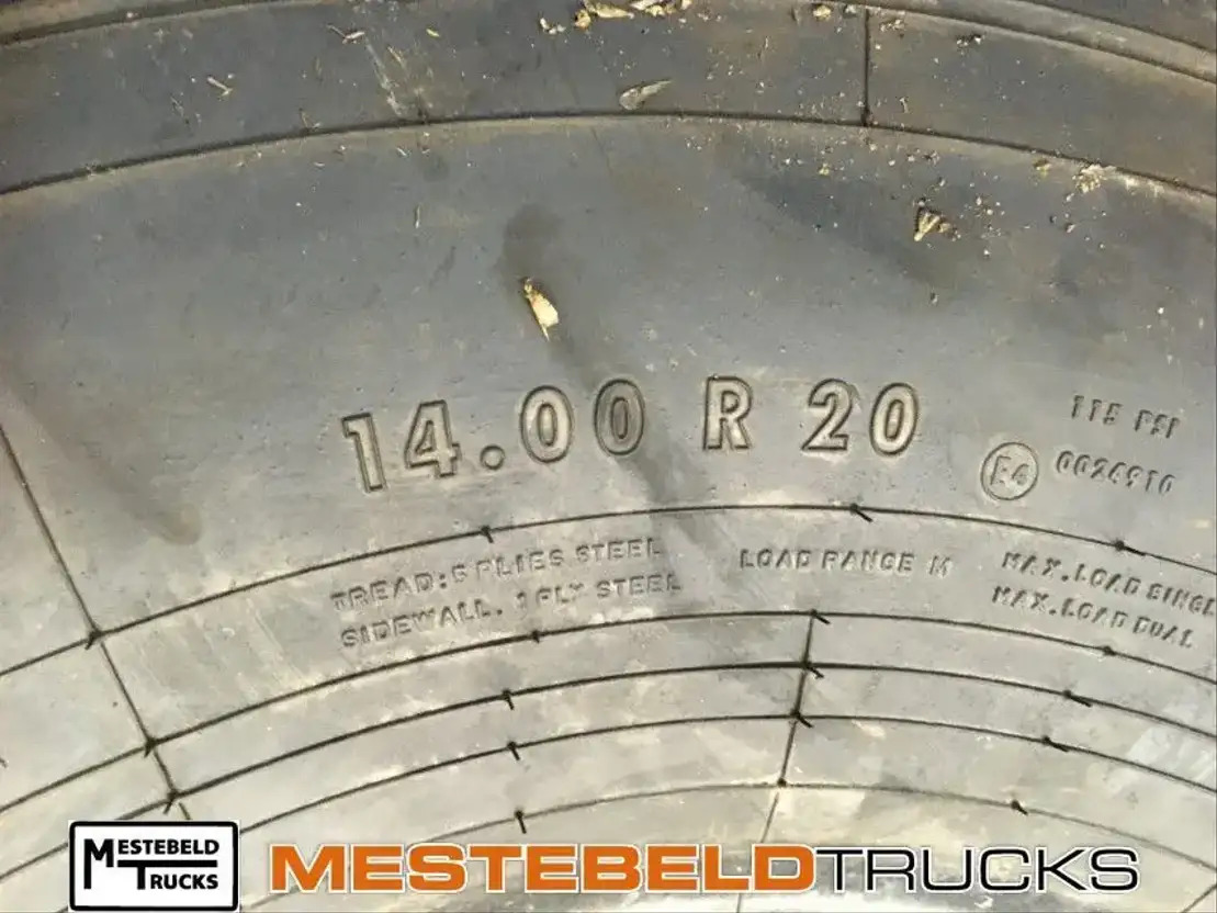 Continental Banden 14.00 r20 HCS profil - Komplettrad für LKW: das Bild 2 Continental Banden 14.00 r20 HCS profil - Komplettrad für LKW: das Bild 2
