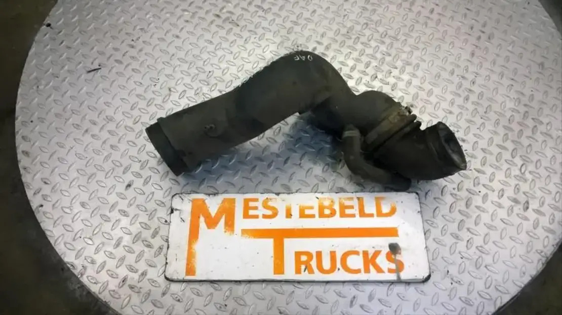 DAF Inlaatbuis van luchtfilterhuis - Ansaugrohr für LKW: das Bild 1 DAF Inlaatbuis van luchtfilterhuis - Ansaugrohr für LKW: das Bild 1