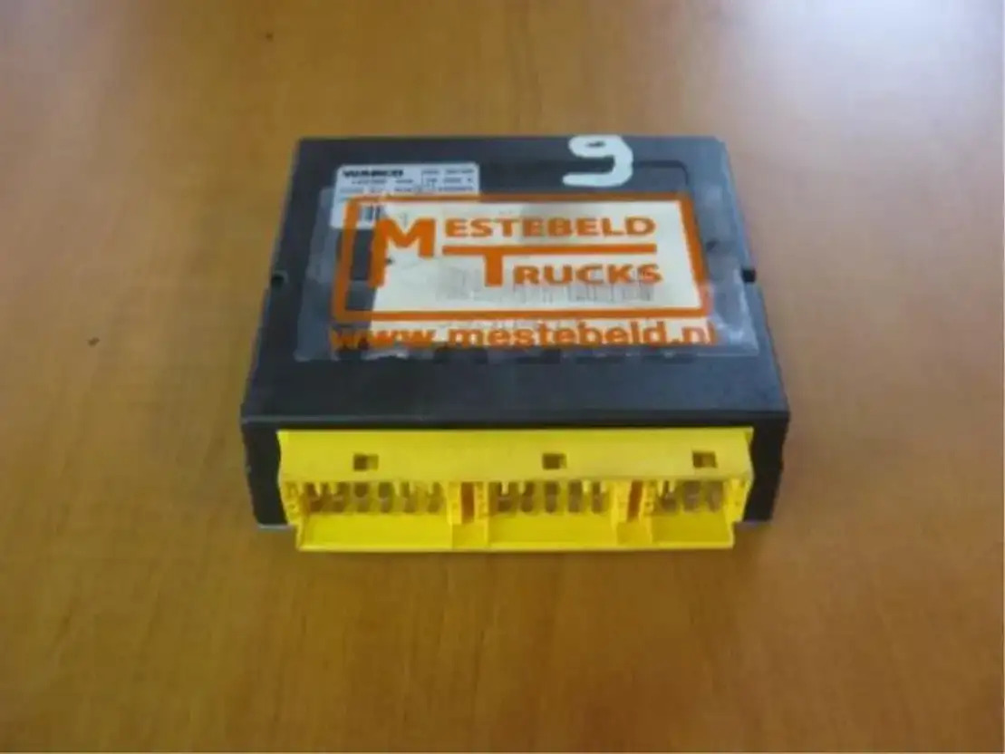 MAN Ecas unit - Elektrische Ausrüstung für LKW: das Bild 1 MAN Ecas unit - Elektrische Ausrüstung für LKW: das Bild 1