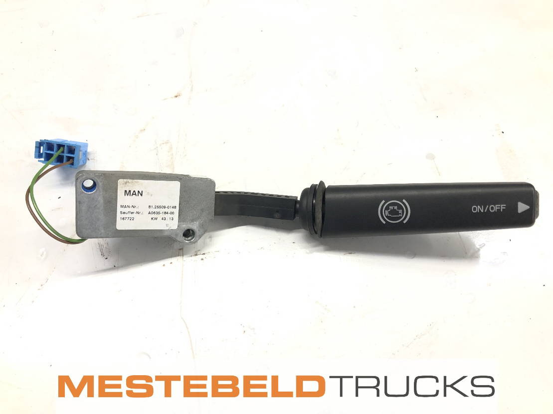 MAN Stuurschakelaar - Elektrische Ausrüstung für LKW: das Bild 1 MAN Stuurschakelaar - Elektrische Ausrüstung für LKW: das Bild 1