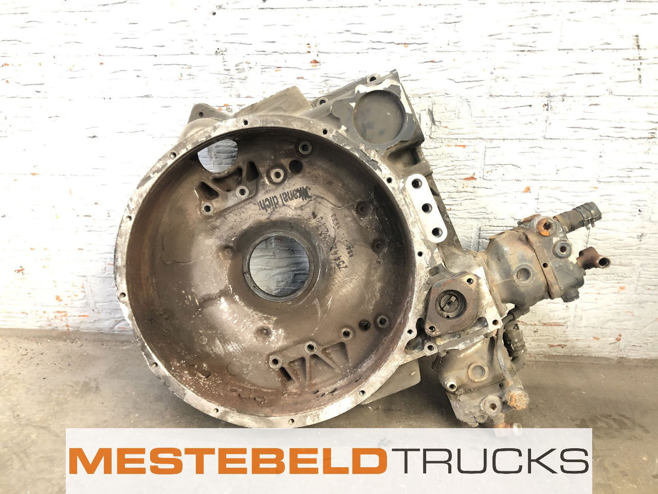MAN Vliegwielhuis D2840 LF21 - Motor für LKW: das Bild 1 MAN Vliegwielhuis D2840 LF21 - Motor für LKW: das Bild 1