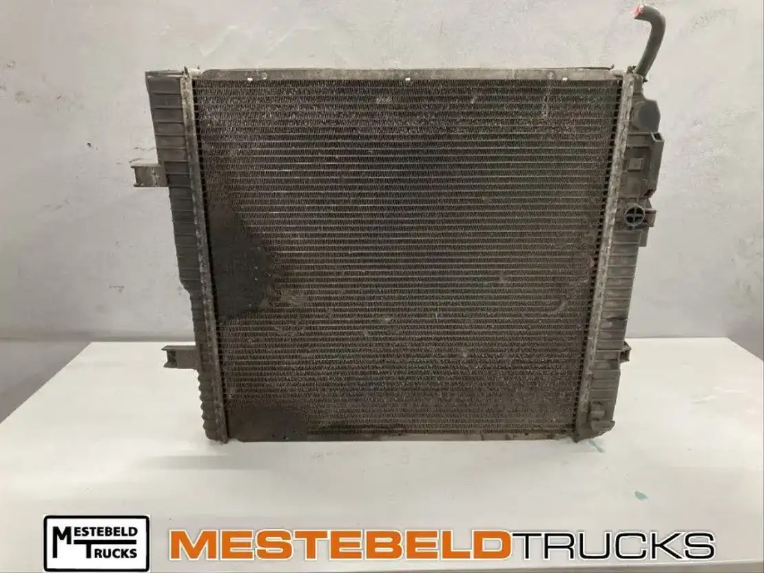 Mercedes-Benz Radiateur Atego - Kühler für LKW: das Bild 1 Mercedes-Benz Radiateur Atego - Kühler für LKW: das Bild 1