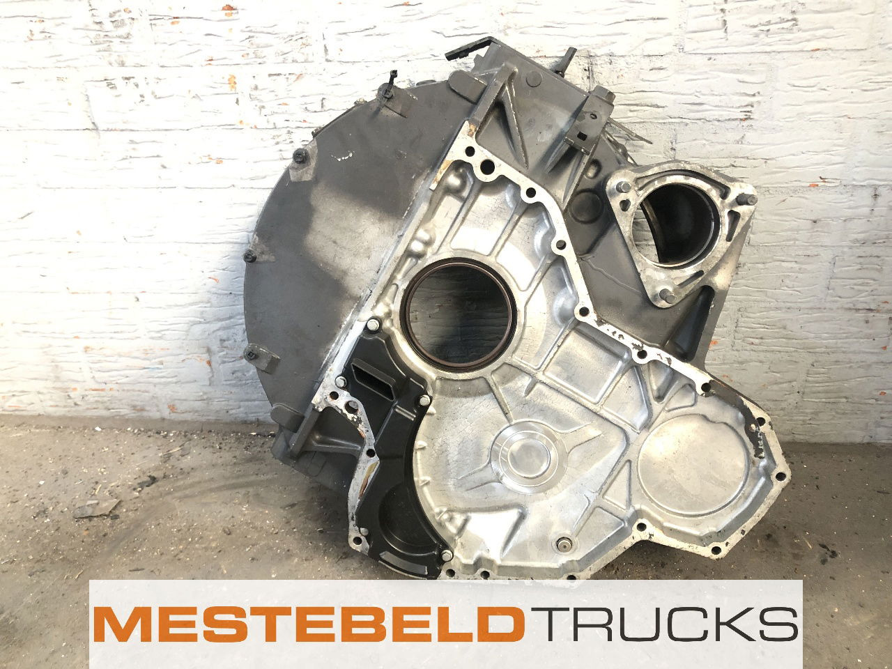 Mercedes-Benz Vliegwielhuis Axor - Motor und Teile für LKW: das Bild 1 Mercedes-Benz Vliegwielhuis Axor - Motor und Teile für LKW: das Bild 1