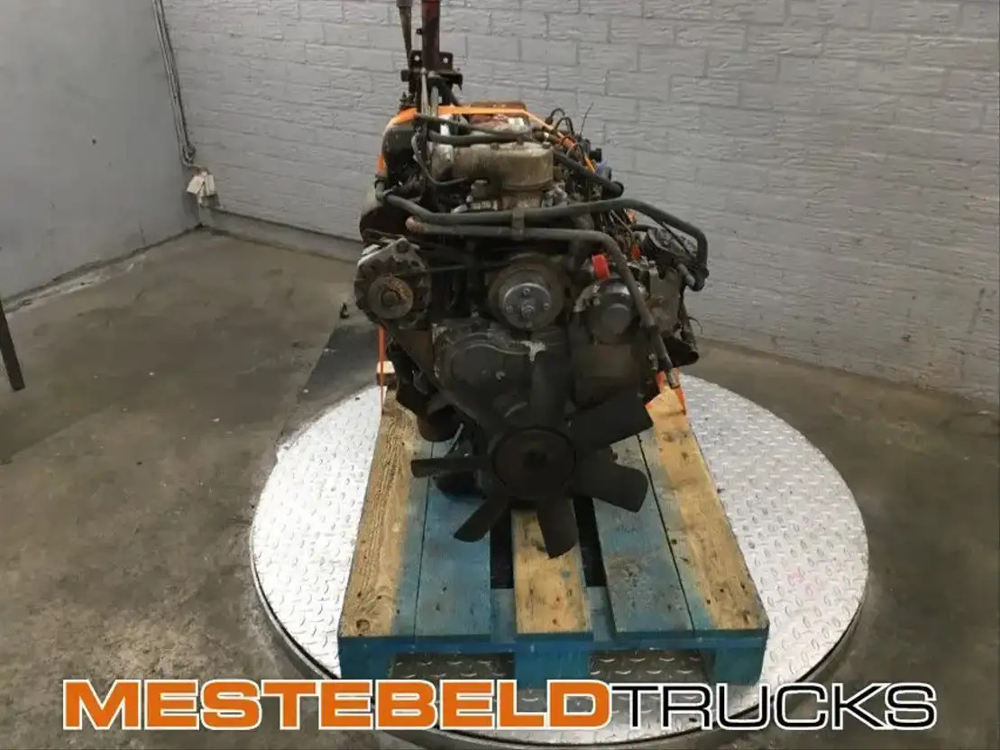 Perkins Motor 4 cilinder - Motor für LKW: das Bild 1 Perkins Motor 4 cilinder - Motor für LKW: das Bild 1
