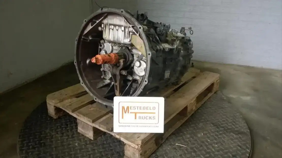 Renault Versnellingsbak 12 AS 2601 - Getriebe und Teile für LKW: das Bild 1 Renault Versnellingsbak 12 AS 2601 - Getriebe und Teile für LKW: das Bild 1