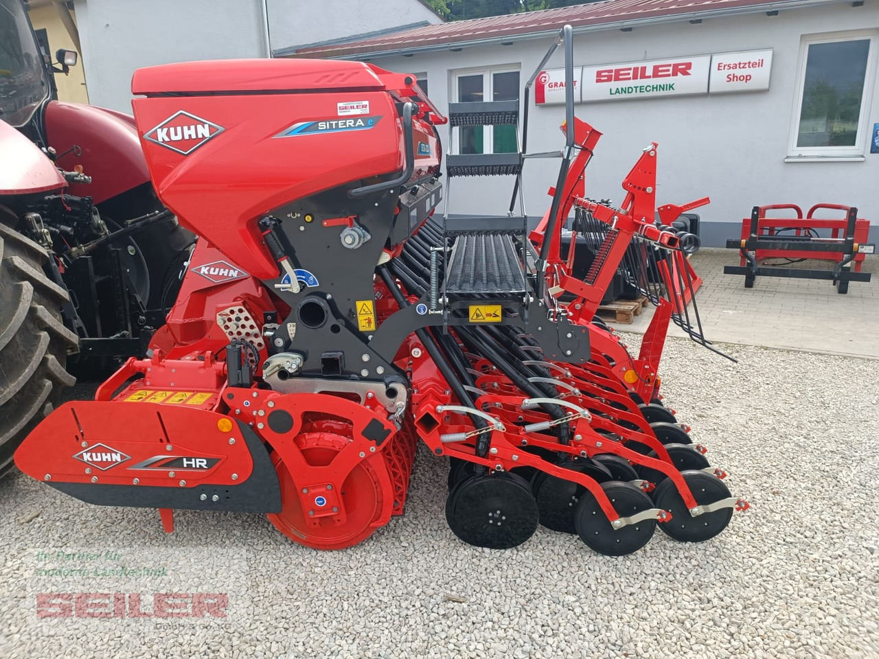 Kuhn HR 3030 D + Sitera 3030-24E - Säkombination: das Bild 1 Kuhn HR 3030 D + Sitera 3030-24E - Säkombination: das Bild 1