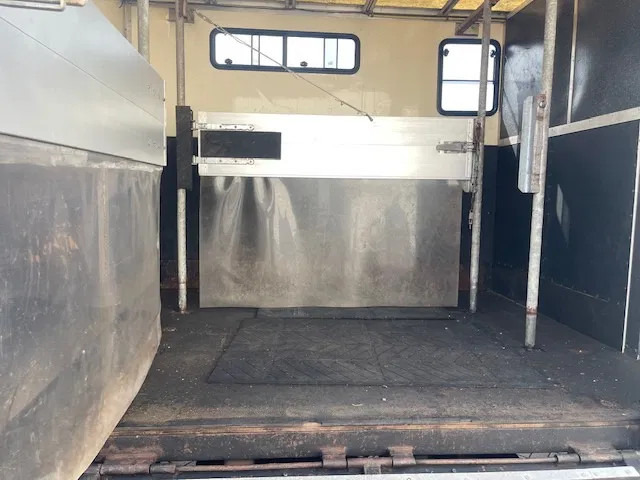 Pferdetransporter DAF LF 45.130 CLEAN HORSES NL-TRUCK: das Bild 13