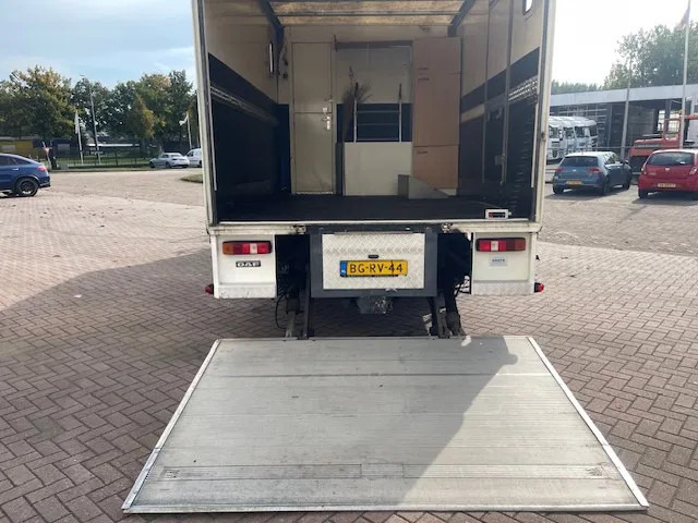 Pferdetransporter DAF LF 45.130 CLEAN HORSES NL-TRUCK: das Bild 10