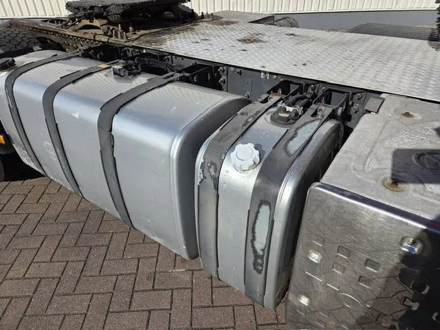 Volvo FM 12.400 NL-TRUCK - Sattelzugmaschine: das Bild 2 Volvo FM 12.400 NL-TRUCK - Sattelzugmaschine: das Bild 2