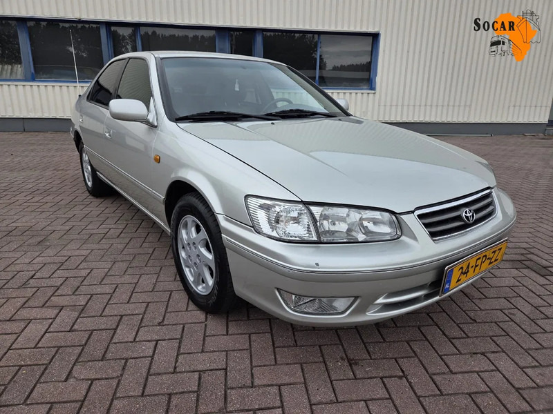 Toyota Camry 3.0 // V6 // 24v // Automaat // leather Seats - Limousine: das Bild 1 Toyota Camry 3.0 // V6 // 24v // Automaat // leather Seats - Limousine: das Bild 1