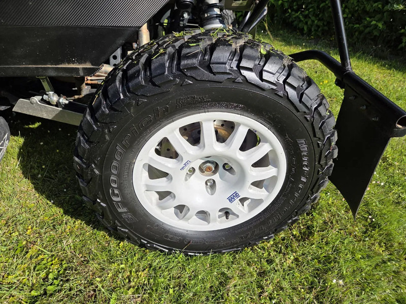 Yamaha YXZ1000R Akrapovic 140pk Rally klaar extra koeling 90l brandstof tank Kenteken - Quad: das Bild 4 Yamaha YXZ1000R Akrapovic 140pk Rally klaar extra koeling 90l brandstof tank Kenteken - Quad: das Bild 4
