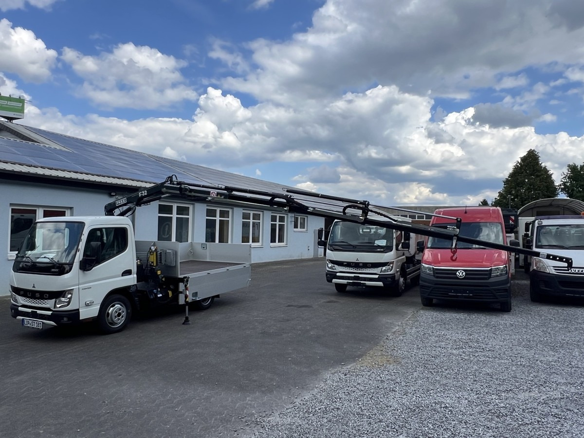 FUSO 3S15 Alu Pritsche 2.80m Ladekran Bohrgerät - Pritsche Transporter: das Bild 5 FUSO 3S15 Alu Pritsche 2.80m Ladekran Bohrgerät - Pritsche Transporter: das Bild 5