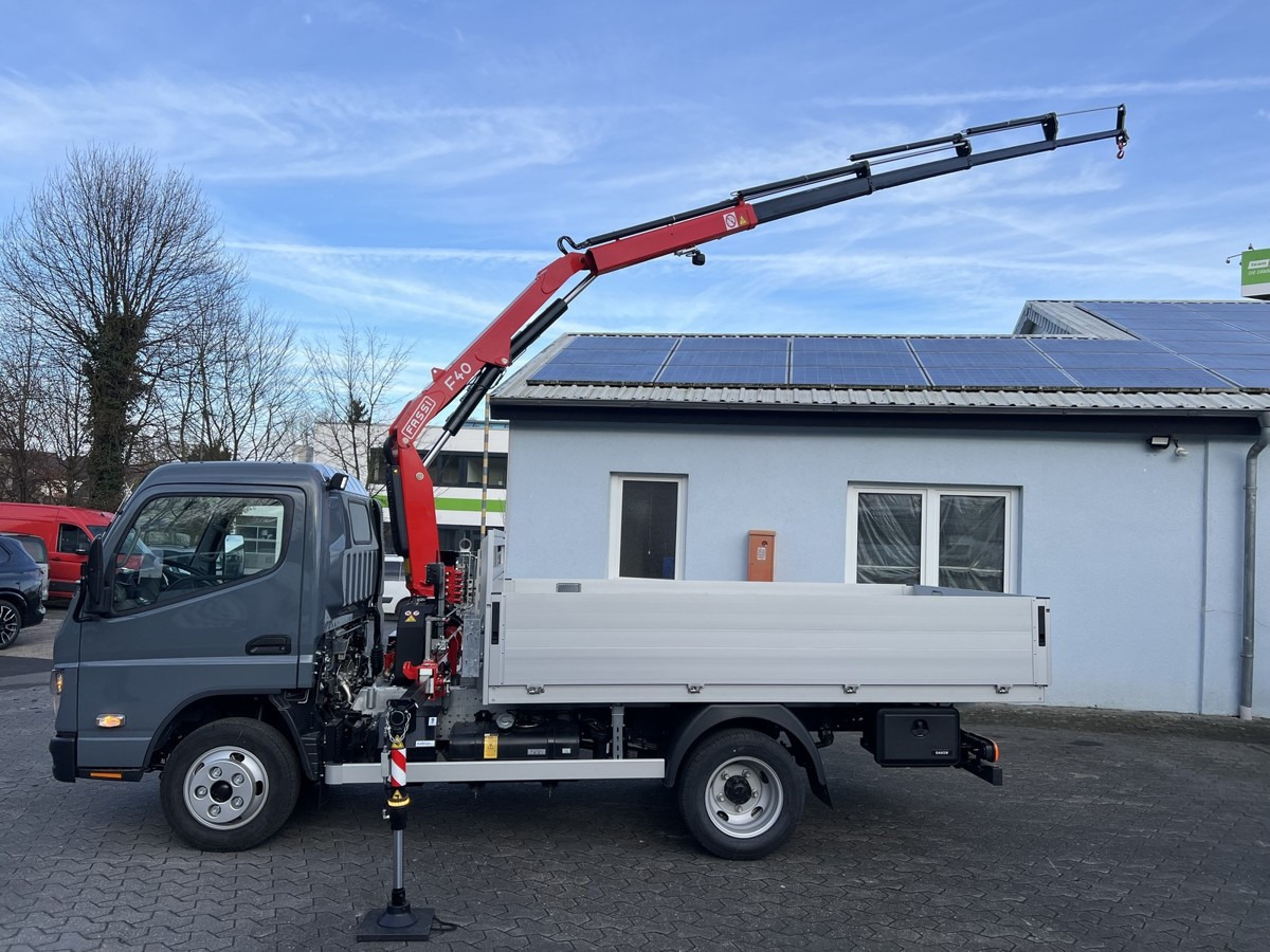 FUSO 6S15 Pritsche 3.0m Kran 4xhydr. Funk! - Pritsche Transporter: das Bild 1 FUSO 6S15 Pritsche 3.0m Kran 4xhydr. Funk! - Pritsche Transporter: das Bild 1