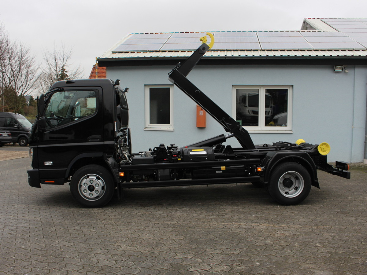 FUSO Canter FUSO 9C18 City Abrollkipper Hooklift Bla - Abrollkipper, Autokran: das Bild 5 FUSO Canter FUSO 9C18 City Abrollkipper Hooklift Bla - Abrollkipper, Autokran: das Bild 5