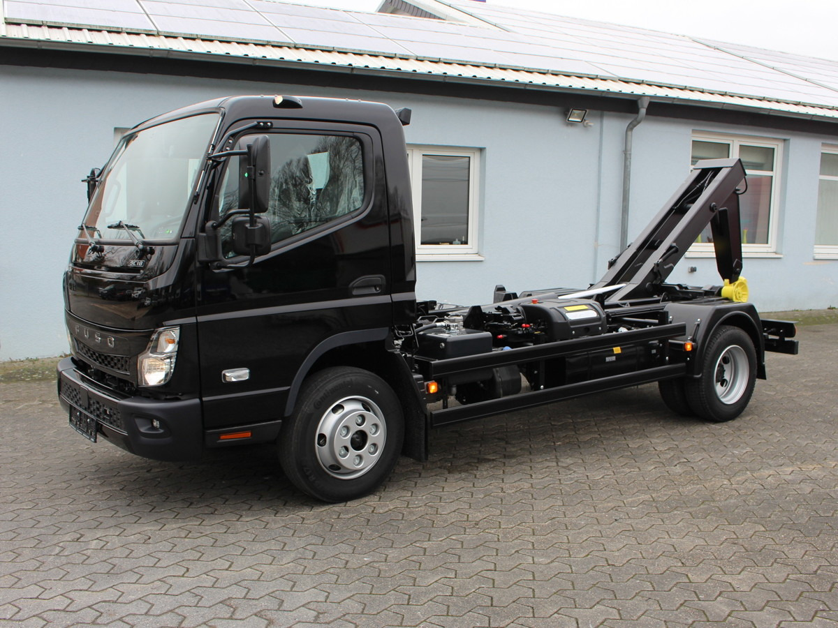 FUSO Canter FUSO 9C18 City Abrollkipper Hooklift Bla - Abrollkipper, Autokran: das Bild 3 FUSO Canter FUSO 9C18 City Abrollkipper Hooklift Bla - Abrollkipper, Autokran: das Bild 3
