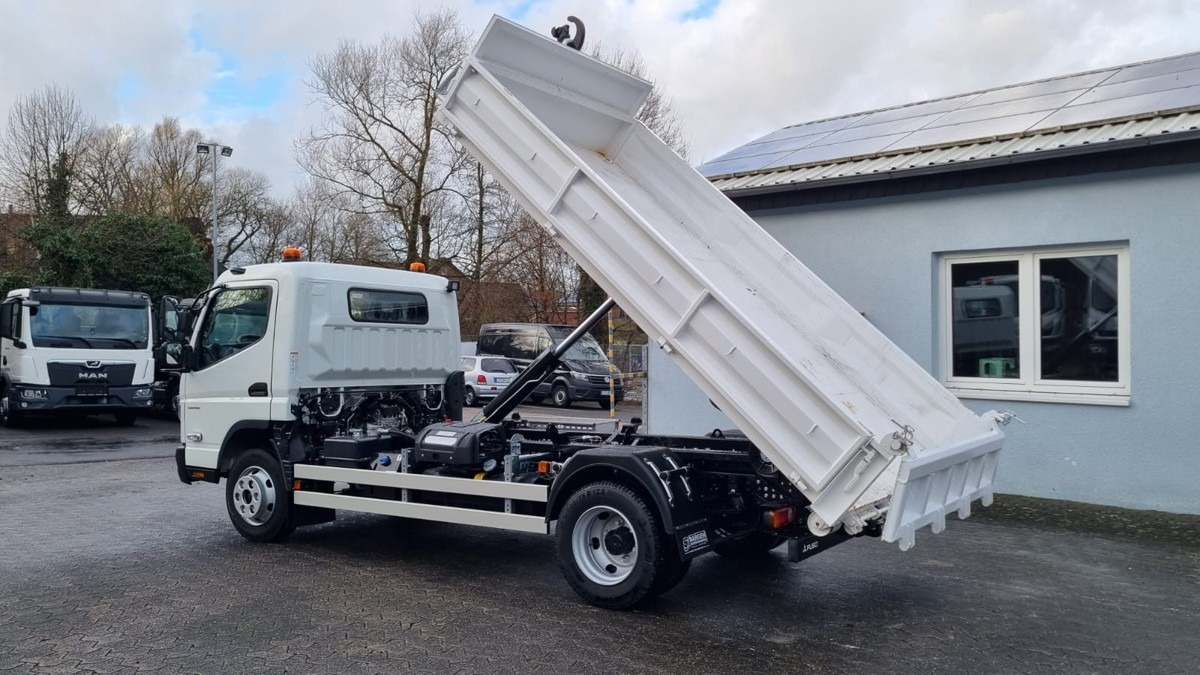 FUSO FUSO 9C18 Duonic City Abrollkipper AHK - Abrollkipper: das Bild 3 FUSO FUSO 9C18 Duonic City Abrollkipper AHK - Abrollkipper: das Bild 3