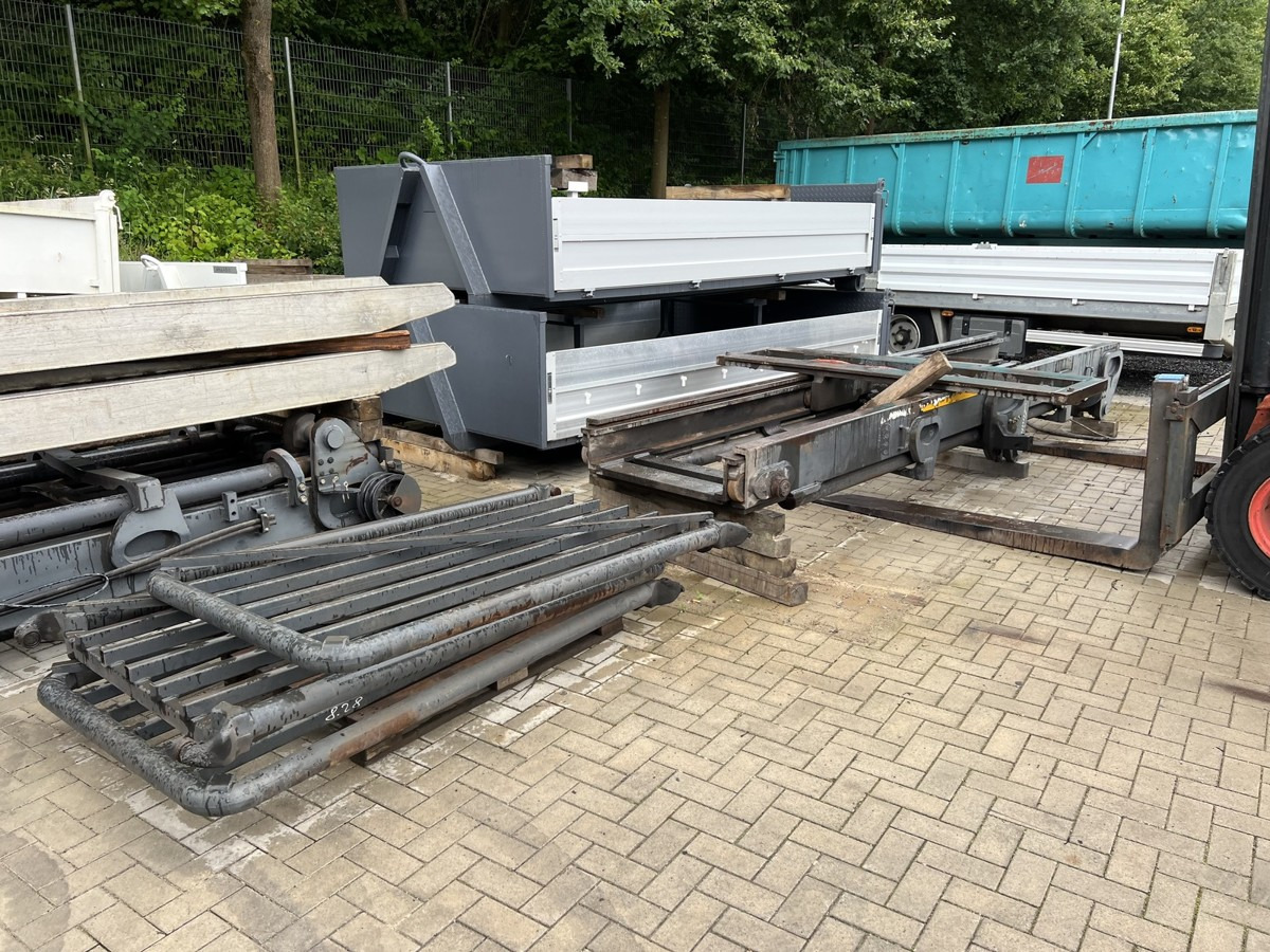 LINDE H80D-02 Diesel Bj. 2013, 3 x vorh. - Dieselstapler: das Bild 5 LINDE H80D-02 Diesel Bj. 2013, 3 x vorh. - Dieselstapler: das Bild 5