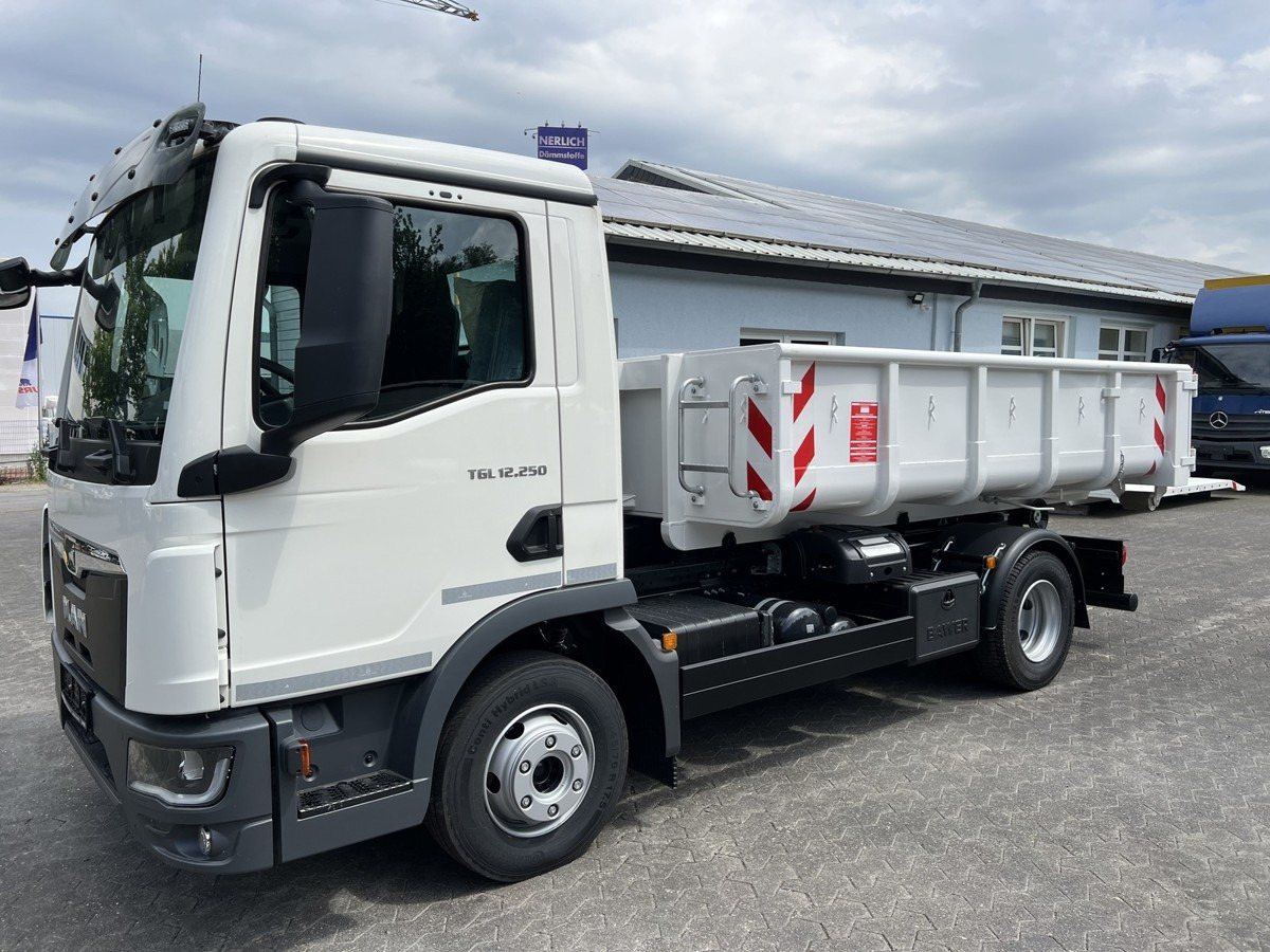 MAN TGL 12.250 BL NEU City Abrollkipper Tipmatik - Abrollkipper: das Bild 4 MAN TGL 12.250 BL NEU City Abrollkipper Tipmatik - Abrollkipper: das Bild 4