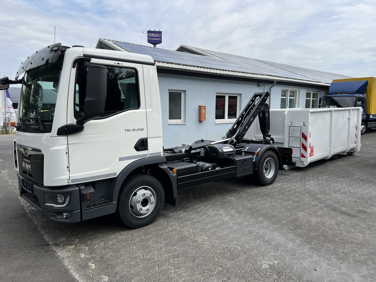 MAN TGL 12.250 BL NEU City Abrollkipper Tipmatik - Abrollkipper: das Bild 1 MAN TGL 12.250 BL NEU City Abrollkipper Tipmatik - Abrollkipper: das Bild 1
