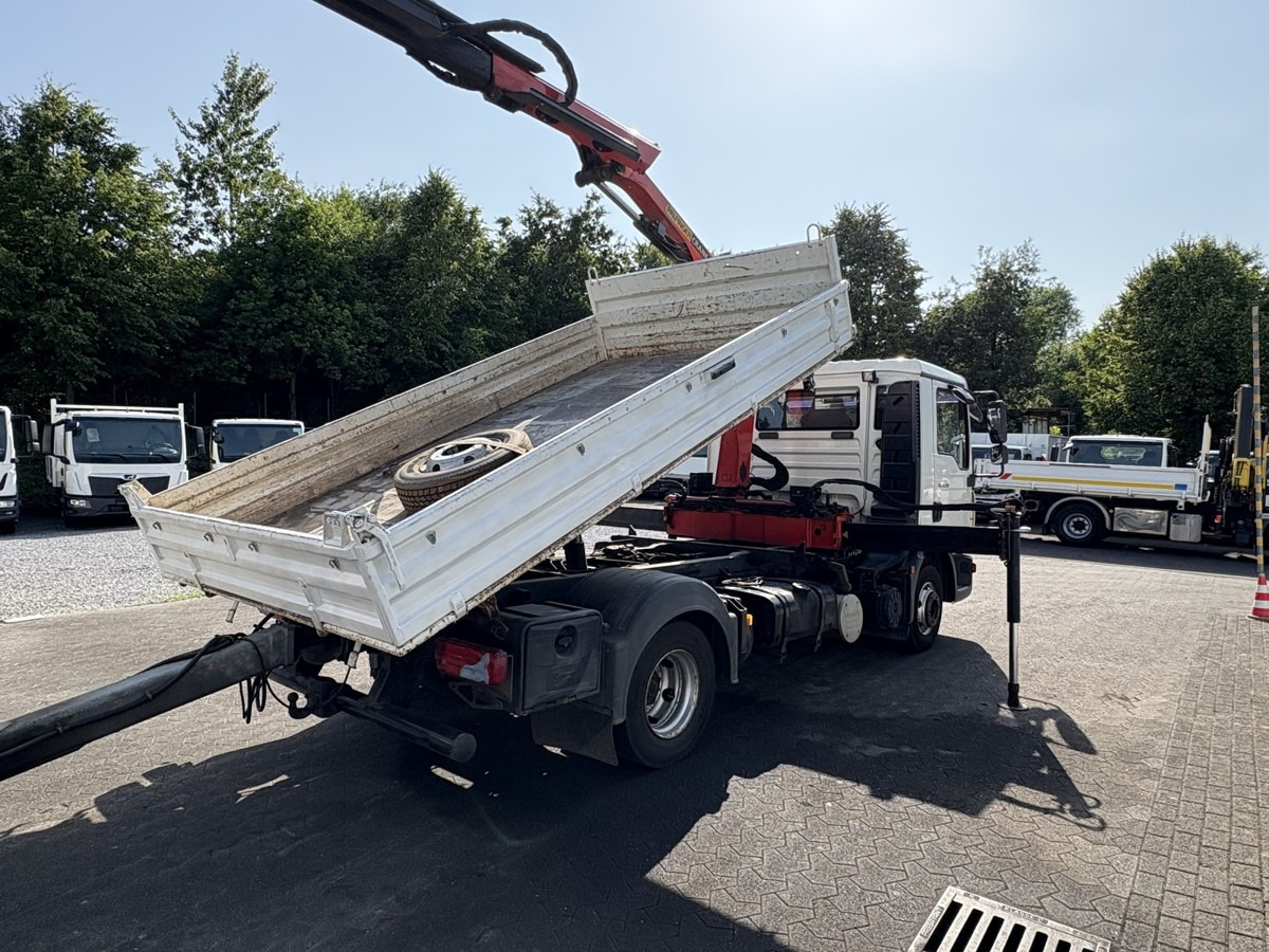 MAN TGL 8.210 Meiller Dreiseitenkipper mit Ladekran - Kipper Transporter: das Bild 4 MAN TGL 8.210 Meiller Dreiseitenkipper mit Ladekran - Kipper Transporter: das Bild 4