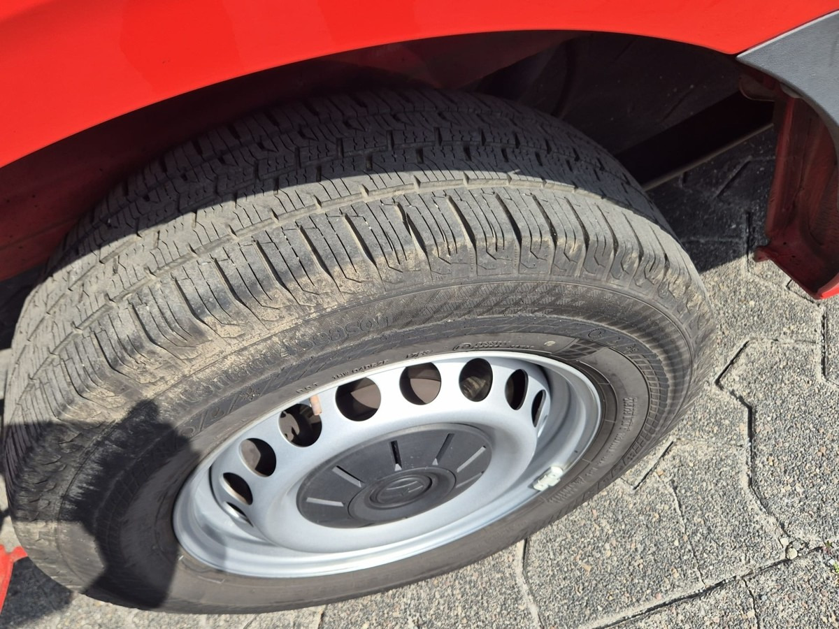 VW Crafter 35 Maxi L4H3 1Hand PDC sofort verfügbar! - Kastenwagen: das Bild 5 VW Crafter 35 Maxi L4H3 1Hand PDC sofort verfügbar! - Kastenwagen: das Bild 5