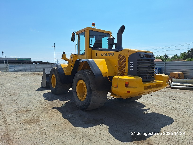 VOLVO L120E - Radlader: das Bild 3 VOLVO L120E - Radlader: das Bild 3