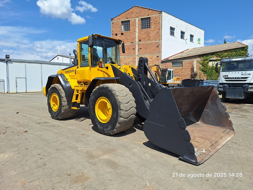 VOLVO L120E - Radlader: das Bild 1 VOLVO L120E - Radlader: das Bild 1